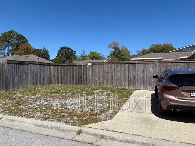391 Rodeo Dr in Biloxi, MS - Building Photo - Building Photo