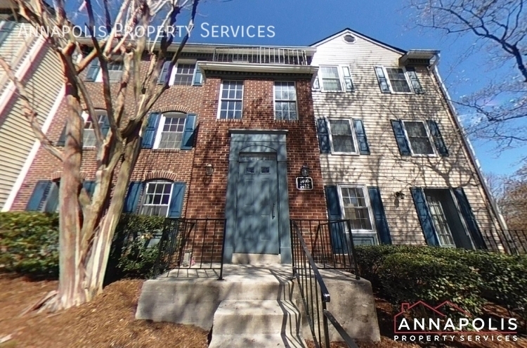1404 Greendale Ct in Arnold, MD - Building Photo