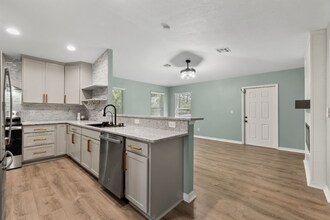 12380 Easha Blvd in Punta Gorda, FL - Building Photo - Building Photo