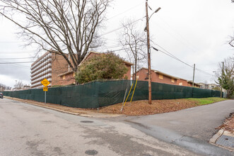 The Hub on Campus in Raleigh, NC - Foto de edificio - Building Photo