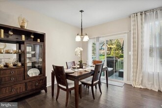 1215 Benjamin Dr in Kennett Square, PA - Building Photo - Building Photo