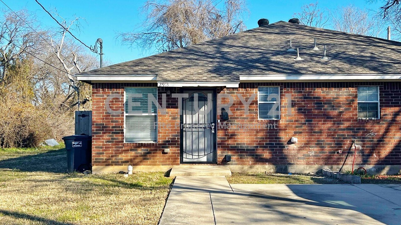 2913 Van Horn Ave in Fort Worth, TX - Building Photo