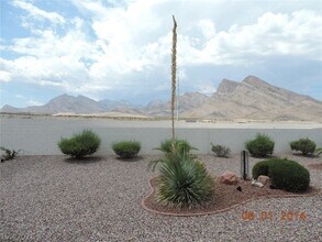 2337 Sun Cliffs St in Las Vegas, NV - Building Photo - Building Photo