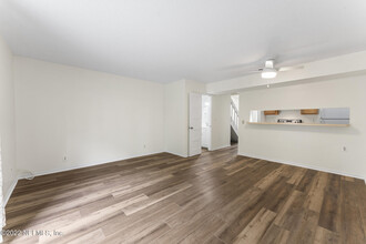 2125 Florida Blvd in Neptune Beach, FL - Building Photo - Building Photo
