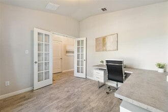 514 Wincliff Dr in Buda, TX - Building Photo - Building Photo