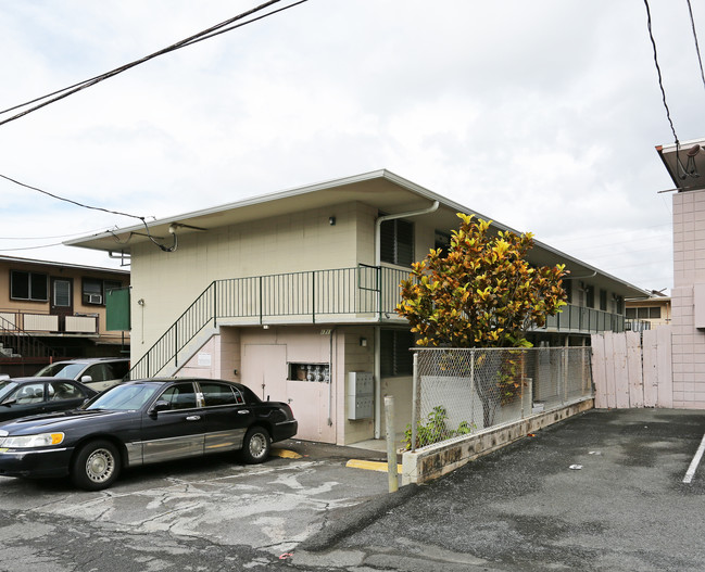 1711 Kaluhikai Ln