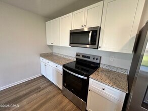 5129 Rivergrass Dr in Panama City, FL - Building Photo - Building Photo