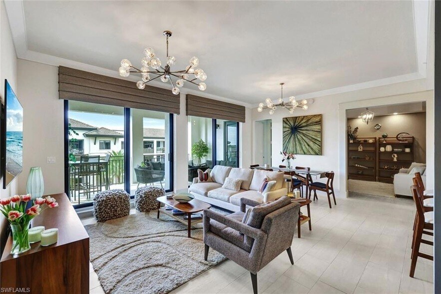 1035 3rd Ave S, Unit 514 in Naples, FL - Building Photo