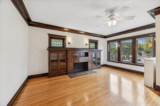 5902 W Midway Park in Chicago, IL - Building Photo - Building Photo