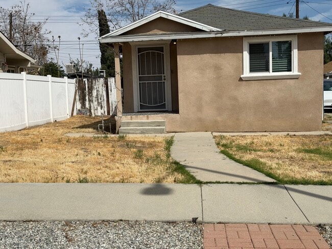 property at 508 N 4th St