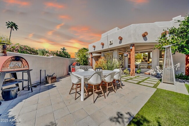 property at 6139 N 31st Ct