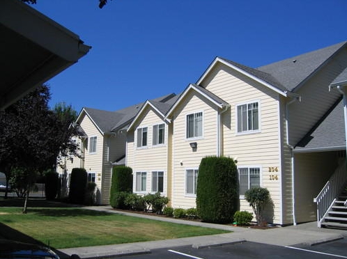 Golf Club Apartments in Lacey, WA - Building Photo - Building Photo