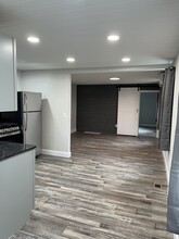 20 Saint Charles St, Unit 1B in Johnson City, NY - Building Photo - Building Photo