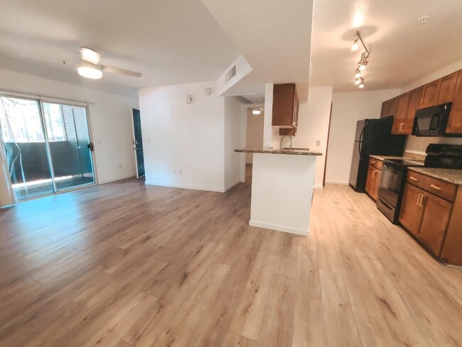 property at 1385 W University Ave