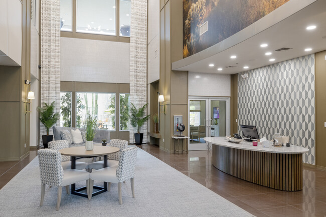 Aria on Cave Creek Apartments in Phoenix, AZ - Foto de edificio - Lobby