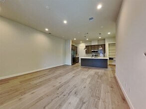 2604 Mid Ln in Houston, TX - Building Photo - Building Photo