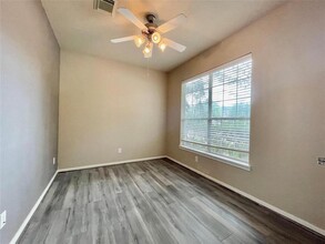 9702 Summit Bend Ln in Katy, TX - Building Photo - Building Photo