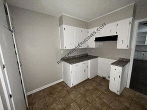 100 Hampton Cove in Jacksonville, AR - Building Photo - Building Photo