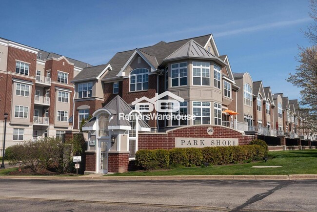 property at 3872 S Lake Dr