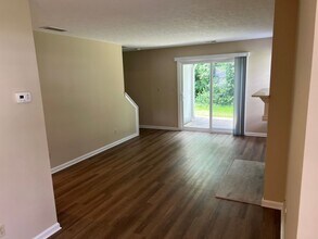800 Selwyn Place Rd in Charlotte, NC - Building Photo - Building Photo
