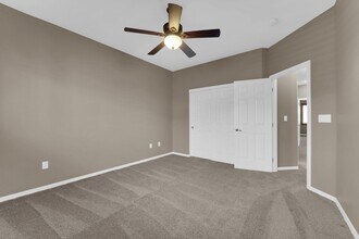 11494 Belmont Lake Dr in Las Vegas, NV - Building Photo - Building Photo