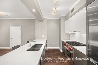 1201 S Prairie Ave in Chicago, IL - Building Photo - Building Photo