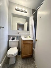 48 Hereford St, Unit 2 in Boston, MA - Foto de edificio - Building Photo