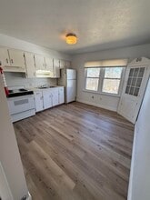 1045 Moore St in Harrisonburg, VA - Building Photo - Building Photo