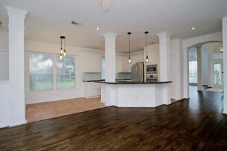 6902 Afton Woods Dr in Houston, TX - Building Photo - Building Photo