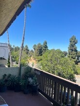 5950 Buckingham Pky, Unit 305 in Culver City, CA - Foto de edificio - Building Photo