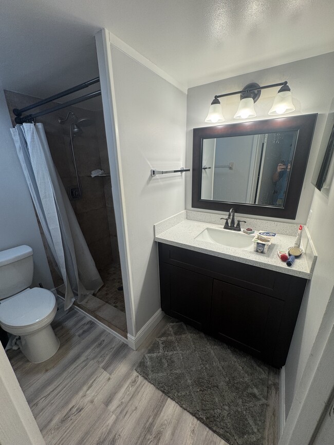 150 Pineview Rd in Jupiter, FL - Foto de edificio - Building Photo