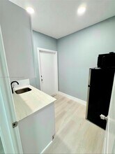 321 NW 93rd Ave in Pembroke Pines, FL - Building Photo - Building Photo