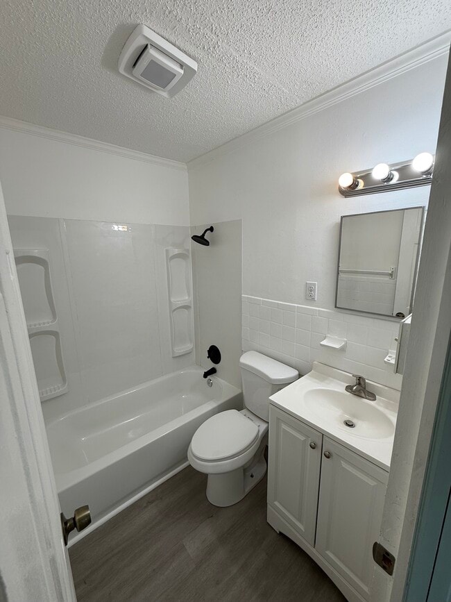 5612 Madonna Cir, Unit 5612 in Knoxville, TN - Foto de edificio - Building Photo