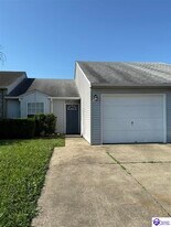 624 Potomac Ct in Radcliff, KY - Building Photo