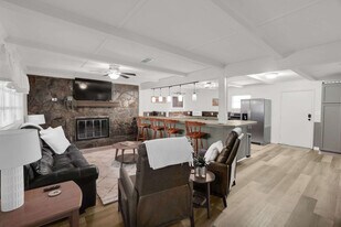 115 Hale Loop in Eclectic, AL - Building Photo