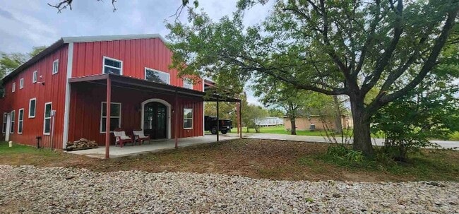 property at 6835 Purvis Ln