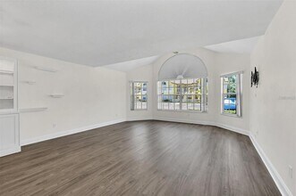 2009 Royal Bay Blvd in Kissimmee, FL - Building Photo - Building Photo