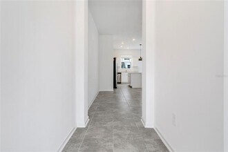 264 Nine Iron Dr in Davenport, FL - Building Photo - Building Photo