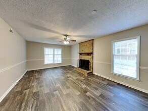 7222 Lea Wood Ln in Charlotte, NC - Building Photo - Building Photo