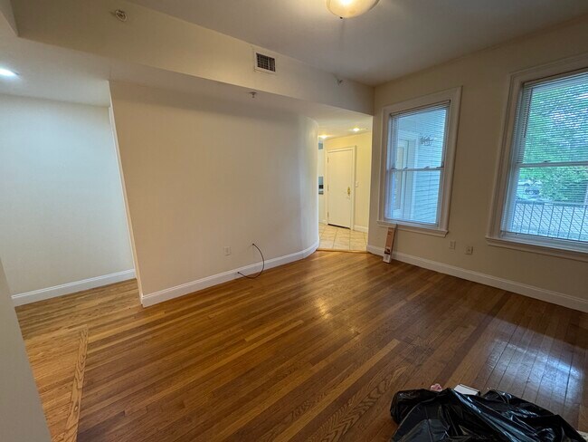 60 Ashford St, Unit 4 in Boston, MA - Building Photo - Building Photo
