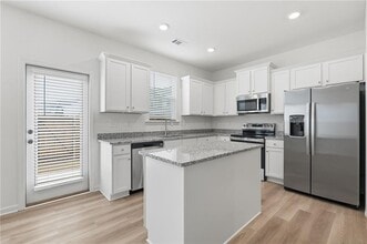 1502 Aralynn Way in Conyers, GA - Building Photo - Building Photo