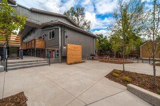 2000 Walnut in Boulder, CO - Foto de edificio - Building Photo