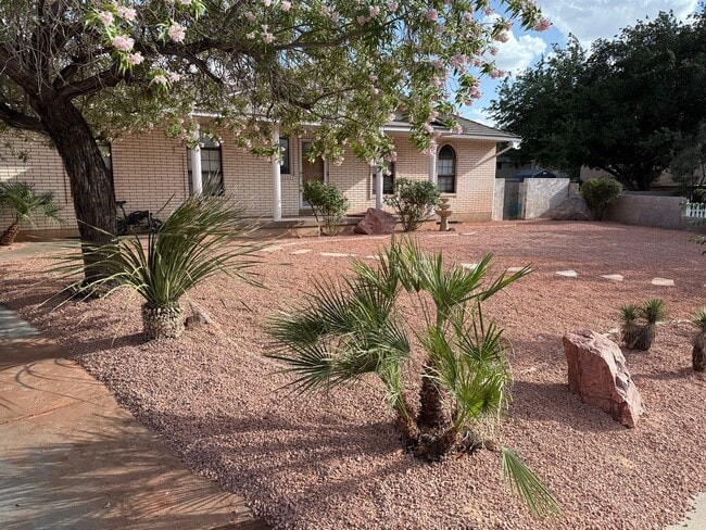 property at 1321 Southwind Dr