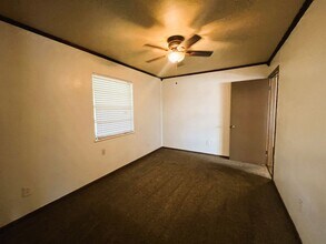 2117-Sw77 SW 77th Pl in Oklahoma City, OK - Building Photo - Building Photo