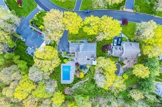 212 Fairway Dr in Wading River, NY - Building Photo - Building Photo
