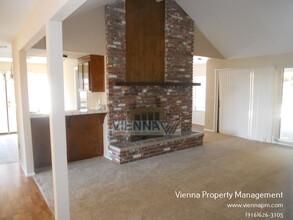 3597 Mountain View Dr in Rocklin, CA - Building Photo - Building Photo