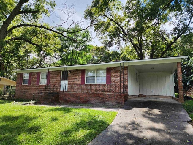 property at 2209 Macy Ave