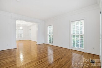 1425 Bristol Pl Ct in Charlotte, NC - Building Photo - Building Photo