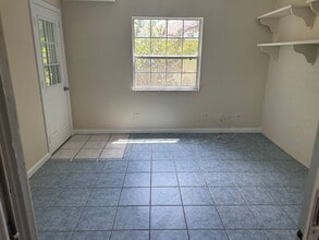 1320 SE Buckingham Terrace in Port St. Lucie, FL - Building Photo - Building Photo