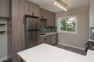 8 18th Ave SW in Rochester, MN - Building Photo - Building Photo